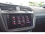 Volkswagen Tiguan 1.4 TSI eHybrid 245 PK DSG-6 R-Line Business+ | TREKHAAK | LEDER | 20 INCH | NAVIGATIE | HUD | ELEKTR. A. KLEP | STUUR + STOELVERW.