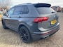 Volkswagen Tiguan 1.4 TSI eHybrid 245 PK DSG-6 R-Line Business+ | TREKHAAK | LEDER | 20 INCH | NAVIGATIE | HUD | ELEKTR. A. KLEP | STUUR + STOELVERW.