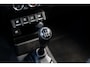 Suzuki Jimny 1.5 Stijl | 4 Persoons | Airco/Clima | Cruise Control | Navigatie | Stoelverwarming | Trekhaak |