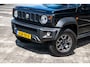 Suzuki Jimny 1.5 Stijl | 4 Persoons | Airco/Clima | Cruise Control | Navigatie | Stoelverwarming | Trekhaak |