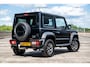 Suzuki Jimny 1.5 Stijl | 4 Persoons | Airco/Clima | Cruise Control | Navigatie | Stoelverwarming | Trekhaak |