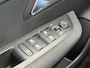 Peugeot 208 Style 1.2 PureTech 100PK Navigatie, Parkeersensoren Achter, Apple Carplay, Android Auto, DAB