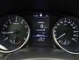 Nissan Qashqai 140pk DIG-T N-Connecta | Trekhaak | Panoramisch dak | 360 graden camera | Stoelverwarming |