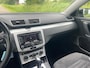 Volkswagen Passat Variant 1.4 TSI Highline BlueMotion Automaat Airco Navi Cruise Pdc Half Leder