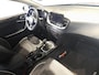 Kia Ceed 1.0i Turbo DynamicPlusLine Navi | Apple Carplay/Android Auto | Metallic lak | Keyless start & entry | Dodehoeksensoren | Fabrieksgarantie t/m 12-10-2031 + 3x 1 jaar* | NAP