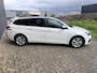 Peugeot 308 SW 1.2 PureTech Blue Lease Executive trekhaak panodak