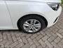 Peugeot 308 SW 1.2 PureTech Blue Lease Executive trekhaak panodak