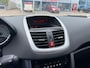 Peugeot 207 1.4 VTi Look/ 5drs/ nap/ 3e EIG/ dealeronderhouden/ 1jaar apk/ airco/ EL-ramen/ zeer nette auto.