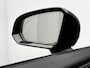 Volvo V60 2.0 T8 Plug-in hybrid AWD Plus Dark / Dealer onderhouden / Leder / Panorama schuifdak / Elektrisch verstelbare stoelen met memory / Elektrische achterklep / Adaptive Cruise Control / Stuur-, stoel- & achterbankverwarming / Camera / Apple Carplay/Android Auto / 18" Lichtmetalen velgen /