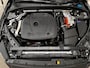 Volvo V60 2.0 T8 Plug-in hybrid AWD Plus Dark / Dealer onderhouden / Leder / Panorama schuifdak / Elektrisch verstelbare stoelen met memory / Elektrische achterklep / Adaptive Cruise Control / Stuur-, stoel- & achterbankverwarming / Camera / Apple Carplay/Android Auto / 18" Lichtmetalen velgen /