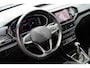 Volkswagen T-Cross 1.0 TSI 110pk Style DSG Automaat Black style / Navigatie / LM 18 inch / LED / Parkeersensoren / Camera A / Afn. trekhaak