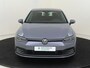 Volkswagen Golf 1.0 TSI Life | Achteruitrijcamera | Adaptieve cruise control | Navigatie | 3-zone airco | CarPlay | Dodehoek detectie | Draadloze telefoonlader |