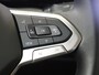 Volkswagen Golf 1.0 TSI Life | Achteruitrijcamera | Adaptieve cruise control | Navigatie | 3-zone airco | CarPlay | Dodehoek detectie | Draadloze telefoonlader |