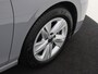 Volkswagen Golf 1.0 TSI Life | Achteruitrijcamera | Adaptieve cruise control | Navigatie | 3-zone airco | CarPlay | Dodehoek detectie | Draadloze telefoonlader |