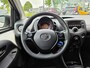 Toyota Aygo 1.0 VVT-i x-fun AIRCO BLEUTOOTH NL-AUTO