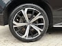 Volvo XC60 2.0 T6 Plug-in hybrid AWD Plus Dark | 21 inch | Side skirts | Sport leder