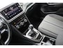 Volkswagen T-Roc 1.0 TSI Style | Incl. 12 maanden Garantie | Adaptive cruise controle | Navigatie | Draadloze telefoonlader | Climate controle | Apple CarPlay/Android Auto | Elektrische kofferbakklep | Parkeersensoren V+A | Virtual cockpit | Origineel NL Auto | NAP |