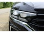 Volkswagen T-Roc 1.0 TSI Style | Incl. 12 maanden Garantie | Adaptive cruise controle | Navigatie | Draadloze telefoonlader | Climate controle | Apple CarPlay/Android Auto | Elektrische kofferbakklep | Parkeersensoren V+A | Virtual cockpit | Origineel NL Auto | NAP |