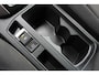 Volkswagen T-Roc 1.0 TSI Style | Incl. 12 maanden Garantie | Adaptive cruise controle | Navigatie | Draadloze telefoonlader | Climate controle | Apple CarPlay/Android Auto | Elektrische kofferbakklep | Parkeersensoren V+A | Virtual cockpit | Origineel NL Auto | NAP |