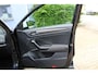 Volkswagen T-Roc 1.0 TSI Style | Incl. 12 maanden Garantie | Adaptive cruise controle | Navigatie | Draadloze telefoonlader | Climate controle | Apple CarPlay/Android Auto | Elektrische kofferbakklep | Parkeersensoren V+A | Virtual cockpit | Origineel NL Auto | NAP |