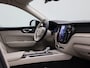 Volvo XC60 T6 PHEV 4x4 Plus Bright Aut. | Apple Carplay / Android Auto | Panoramadak | Stoelverwarming | Stuurverwarming | Achteruitrijcamera |