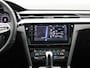 Volkswagen Arteon Shooting Brake 1.4 TSI eHybrid R-Line Business+ 218 PK| Dealeronderhouden | Leder Interieur | Trekhaak | Panoramadak | 360 Camera | Head-Updisplay | Stoelverwarming Voor & Achter