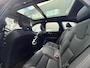 Volvo XC60 2.0 T6 Plug-in hybrid AWD Plus Black Edition | 360 Camera | Trekhaak | Harman Kardon Audio | Getint glas