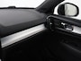 Volvo XC40 1.5 T3 Inscription | Leder | Stoelverwarming | Trekhaak | Carplay | Harman/Kardon | Camera | Keyless | Navigatie | Achterbankverwarming | Memory | Full LED | Cruise control | Parkeerhulp