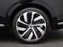 Volkswagen Arteon Shooting Brake 1.4 TSI eHybrid R-Line Business+ 218 PK| Dealeronderhouden | Leder Interieur | Trekhaak | Panoramadak | Navigatie Pro | 360 Camera | Stoelverwarming Voor & Achter