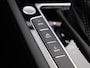 Volkswagen Arteon Shooting Brake 1.4 TSI eHybrid R-Line Business+ 218 PK| Dealeronderhouden | Leder Interieur | Trekhaak | Panoramadak | Navigatie Pro | 360 Camera | Stoelverwarming Voor & Achter