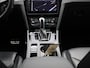 Volkswagen Arteon Shooting Brake 1.4 TSI eHybrid R-Line Business+ 218 PK| Dealeronderhouden | Leder Interieur | Trekhaak | Panoramadak | Navigatie Pro | 360 Camera | Stoelverwarming Voor & Achter