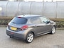 Peugeot 208 1.6 BlueHDI 75pk 5-drs Style *navi, trekhaak, pdc*