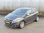 Peugeot 208 1.6 BlueHDI 75pk 5-drs Style *navi, trekhaak, pdc*