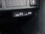 Toyota Yaris Cross 1.5 Hybrid 130 Dynamic Comfort Pack | BTW Voertuig | Dodehoekdetectie | Stoel + stuurverwarming | Parkeersensoren Voor + Achter | Cruise Control Adaptive | Climate Control | Apple CarPlay/Android auto | Draadloze telefoonlader