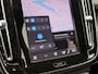 Volvo XC40 Recharge 231PK 70 kWh Core | Stoel- & Stuurwielverwarming | Trekhaak semi elektrisch inklapbaar | Cruise Control | Park Assist voor & achter met camera | Google Maps & Infotainment | Draadloze telefoonoplader | Apple CarPlay |