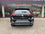 Volkswagen T-Roc 2.0 TSI 4Motion Sport Business R | ACC | PDC | LED | Trekhaak | Beats | Pano | Camera | Winter pakket |