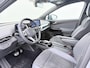 Volkswagen ID.4 Pro 77 kWh | Stuur-/Stoelverwarming | Navigatie | Camera | 19" | Keyless |