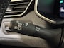 Renault Clio 145PK E-Tech Full Hybrid Techno Automaat | Digital Cockpit | 9,3" Navi | Climate Control | Apple CarPlay/Android Auto | Camera | Cruise Control | Armsteun | Lichtmetalen Velgen Hoogglans Zwart |