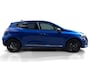 Renault Clio 145PK E-Tech Full Hybrid Techno Automaat | Digital Cockpit | 9,3" Navi | Climate Control | Apple CarPlay/Android Auto | Camera | Cruise Control | Armsteun | Lichtmetalen Velgen Hoogglans Zwart |