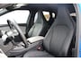 Ford Capri Premium Extended Range RWD 77 kWh. Fabrieksgarantie t/m 05-06-2029 ! Autm. airco, warmtepomp, side assist, adapt. cruise cntrl, camera v+a, stoel- en stuurwiel verw., lederen int., metallic lak, elektr. achterklep, navigatie, telefoonvoorb. etc