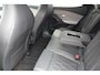 Ford Capri Premium Extended Range RWD 77 kWh. Fabrieksgarantie t/m 05-06-2029 ! Autm. airco, warmtepomp, side assist, adapt. cruise cntrl, camera v+a, stoel- en stuurwiel verw., lederen int., metallic lak, elektr. achterklep, navigatie, telefoonvoorb. etc
