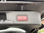 Mercedes-Benz GLB 200 Business Solution AMG | Trekhaak | Ambient Light | MBUX | 19 inch