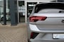 Volkswagen T-Roc 1.5 TSI 150PK, R-Line, Apple Carplay/ Android Auto, Navi, Clima, etc.