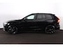 Volvo XC60 T8 Recharge AWD Plus Black Edition - Panorama/schuifdak - IntelliSafe Assist & Surround - Harman/Kardon audio - Adaptieve LED koplampen - Parkeercamera achter - Verwarmde voorstoelen, stuur & achterbank - Parkeersensoren voor & achter - Elektr. bedienb. voorstoelen met geheugen - Draadloze tel. lader - Extra getint glas - Inklapbare trekhaak - 21' LMV