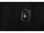 Volvo XC60 T8 Recharge AWD Plus Black Edition - Panorama/schuifdak - IntelliSafe Assist & Surround - Harman/Kardon audio - Adaptieve LED koplampen - Parkeercamera achter - Verwarmde voorstoelen, stuur & achterbank - Parkeersensoren voor & achter - Elektr. bedienb. voorstoelen met geheugen - Draadloze tel. lader - Extra getint glas - Inklapbare trekhaak - 21' LMV