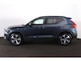 Volvo XC40 B3 Ultra Dark - Panorama/schuifdak - IntelliSafe Assist & Surround - 360º Camera - Harman/Kardon audio - Adaptieve LED koplampen - Verwarmde voorstoelen & stuur - Parkeersensoren voor & achter - Elektr. bedienb. voorstoelen met geheugen links - Draadloze tel. lader - Standkachel - Extra getint glas - 19' LMV