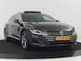 Volkswagen Arteon Shooting Brake 1.4 TSI eHybrid R-Line Business+ | SOH 91,1% | Panoramadak | Trekhaak | Stoelverwarming | Matrix LED | Carplay | Sfeerverlichting | Adaptive cruise | Leder/Alcantara | PHEV | Plug In