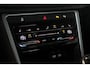 Volkswagen T-Roc 1.0 TSI Life Business Virtual Cockpit | Camera | Carplay | Adapt. Cruise | LED | Navi | Bluetooth | 18" LMV | PDC V+A