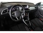 Volkswagen T-Roc 1.0 TSI Life Business Virtual Cockpit | Camera | Carplay | Adapt. Cruise | LED | Navi | Bluetooth | 18" LMV | PDC V+A
