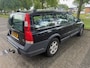 Volvo XC70 2.5 T Summum Youngtimer I NAP I Leer I Trekhaak I Clima I Winterpakket I 16" I Navi I